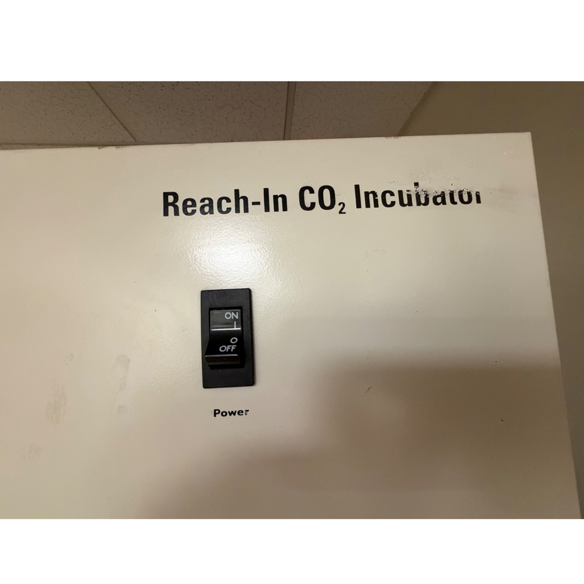 Thermo Scientific 3950ETO Reach-In CO2 Incubator Lab 120V - TESTED