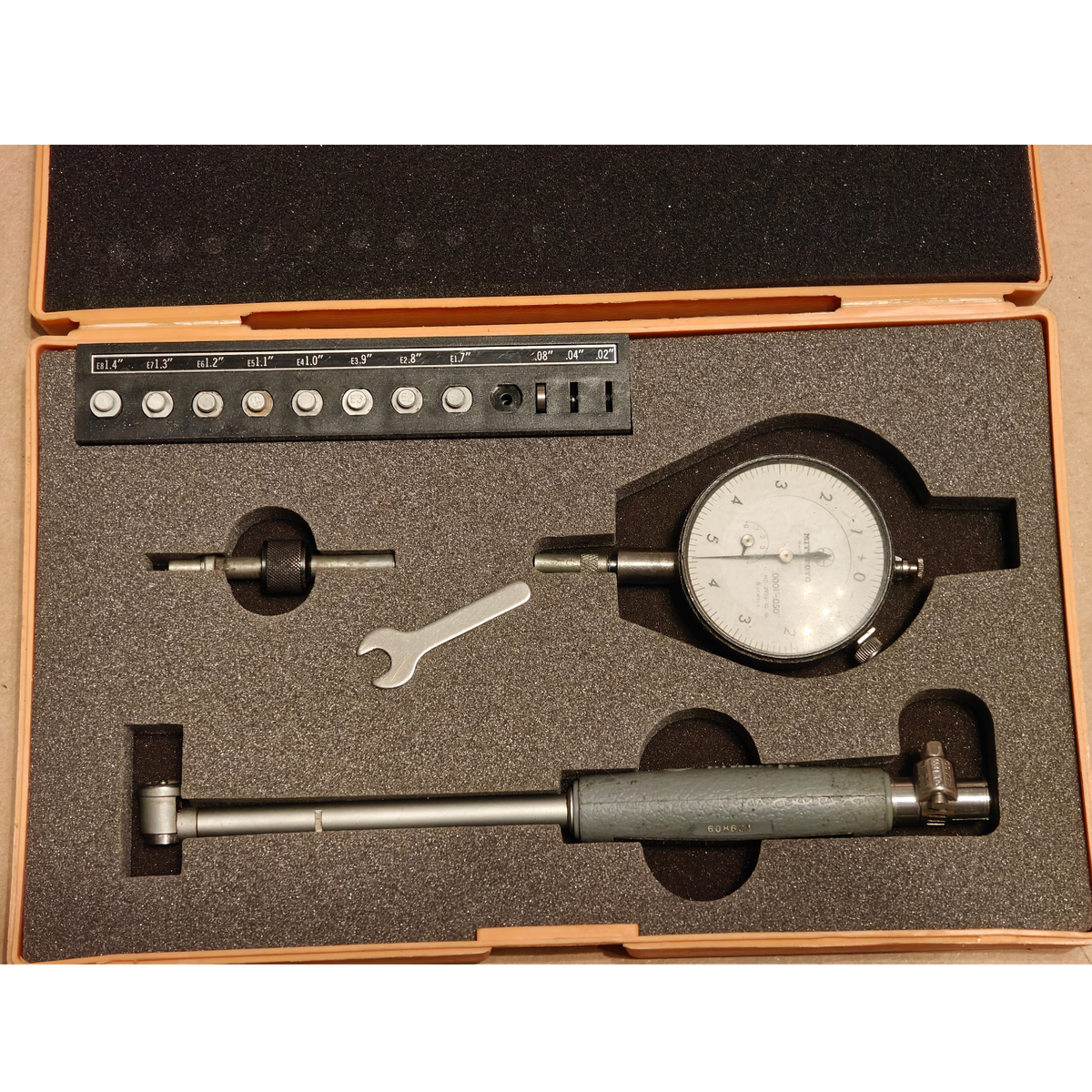 Mitutoyo 511-104N Dial Bore Gauge Set 0.7-1.4" Range .0001" 2923-10 Indicator