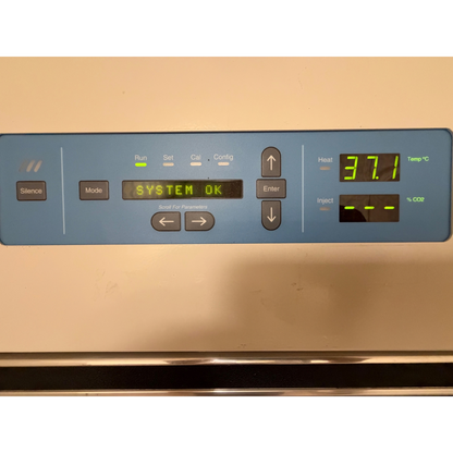 Thermo Scientific 3950ETO Reach-In CO2 Incubator Lab 120V - TESTED