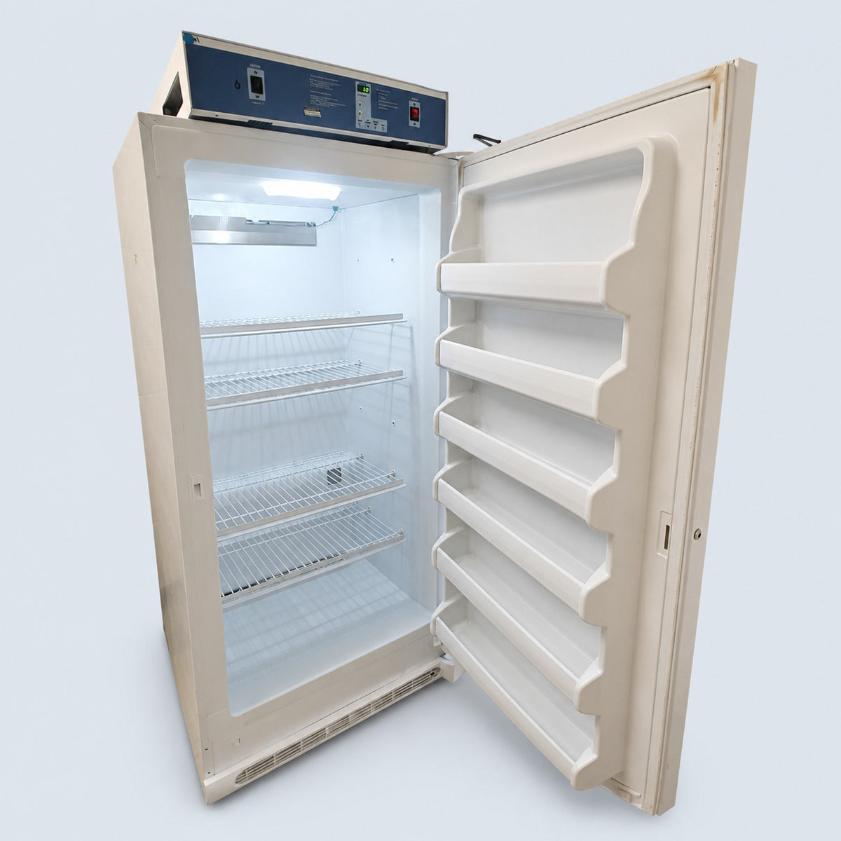 Thermo Scientific PR505755R Precision Refrigerated Incubator 3721-Large Capacity