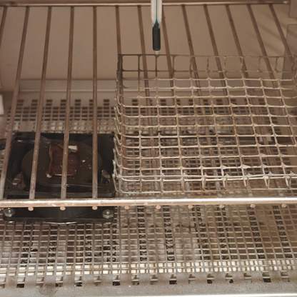 Blue M SW-11TA-1 120V Gravity Convection Laboratory Oven with Thermometer & Rack