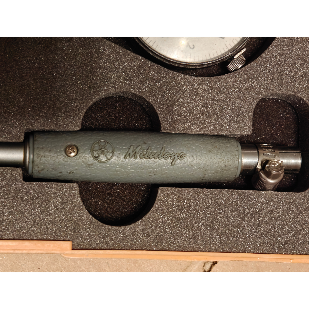 Mitutoyo 511-104N Dial Bore Gauge Set 0.7-1.4" Range .0001" 2923-10 Indicator