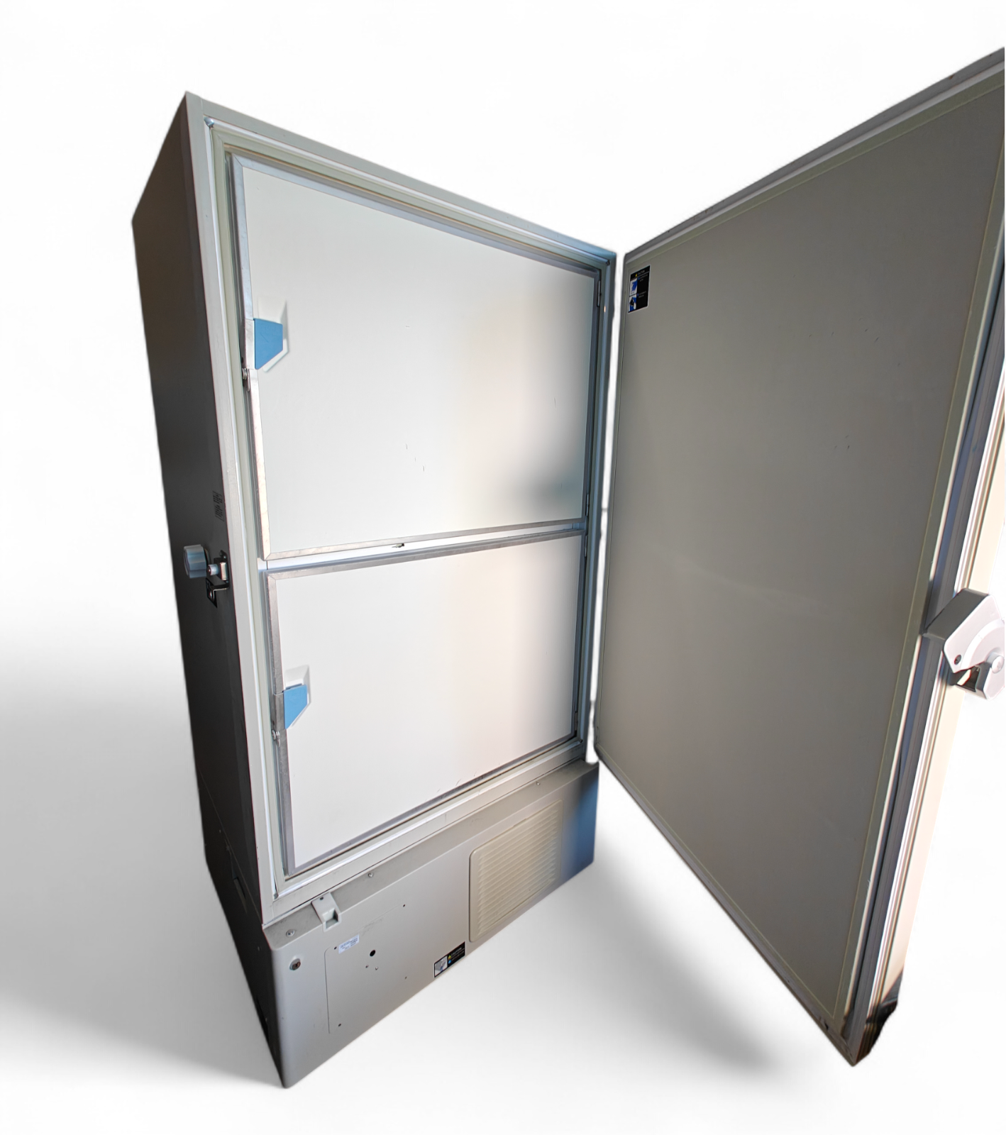 Sanyo MDF-U76VC -86°C ULT Lab Freezer 25.7 cu ft VIP Ultra-Low 220V | TESTED