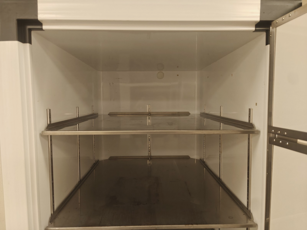 Thermo Scientific Revco UxF40086D -86°C Ultra-Low Upright Laboratory Freezer