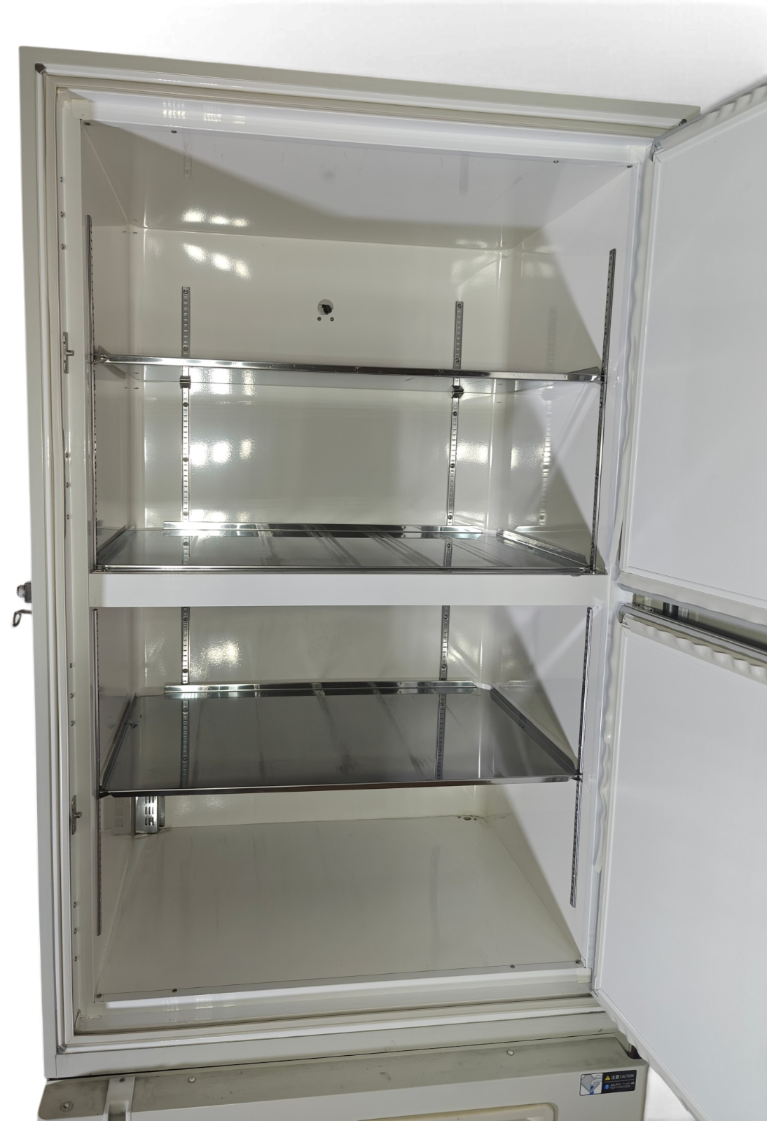 Sanyo MDF-U74VC -86°C ULT Lab Freezer 25.7 cu ft VIP Ultra-Low 220V | TESTED