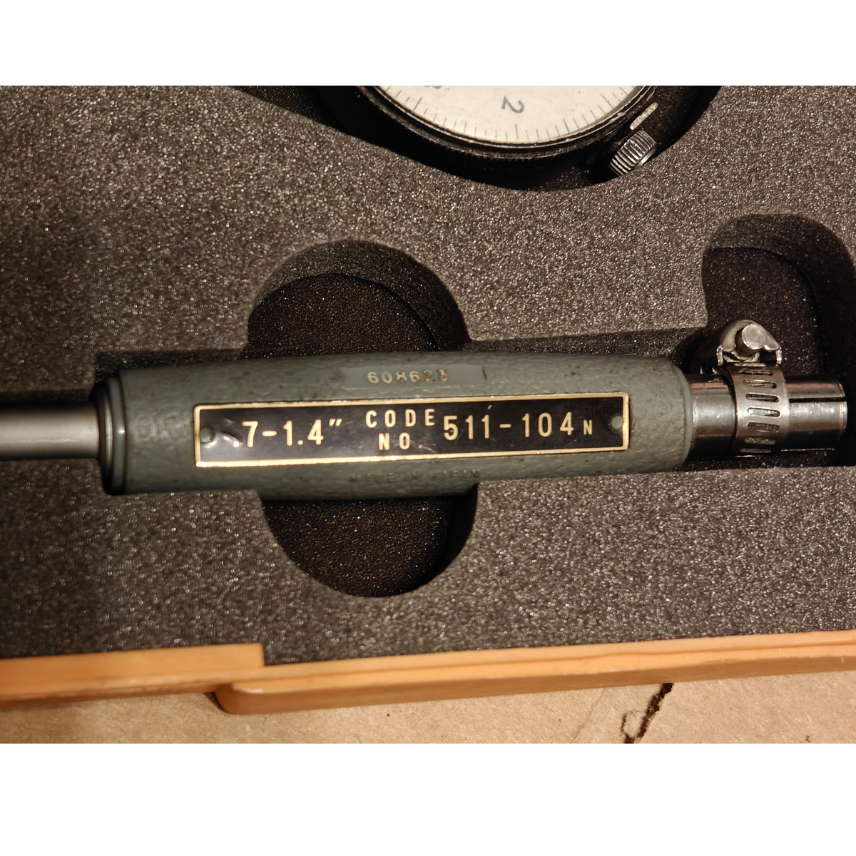Mitutoyo 511-104N Dial Bore Gauge Set 0.7-1.4" Range .0001" 2923-10 Indicator