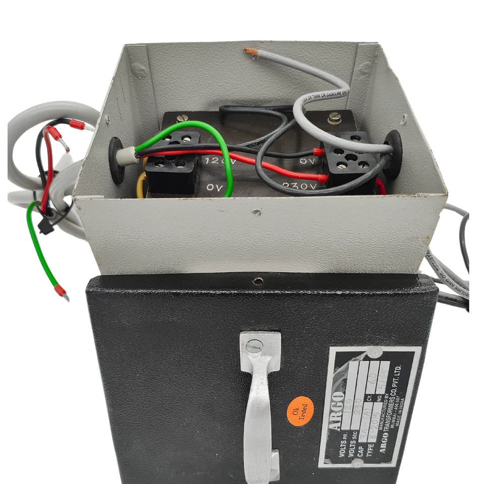 Terminal connections on ARGO B-2015 transformer