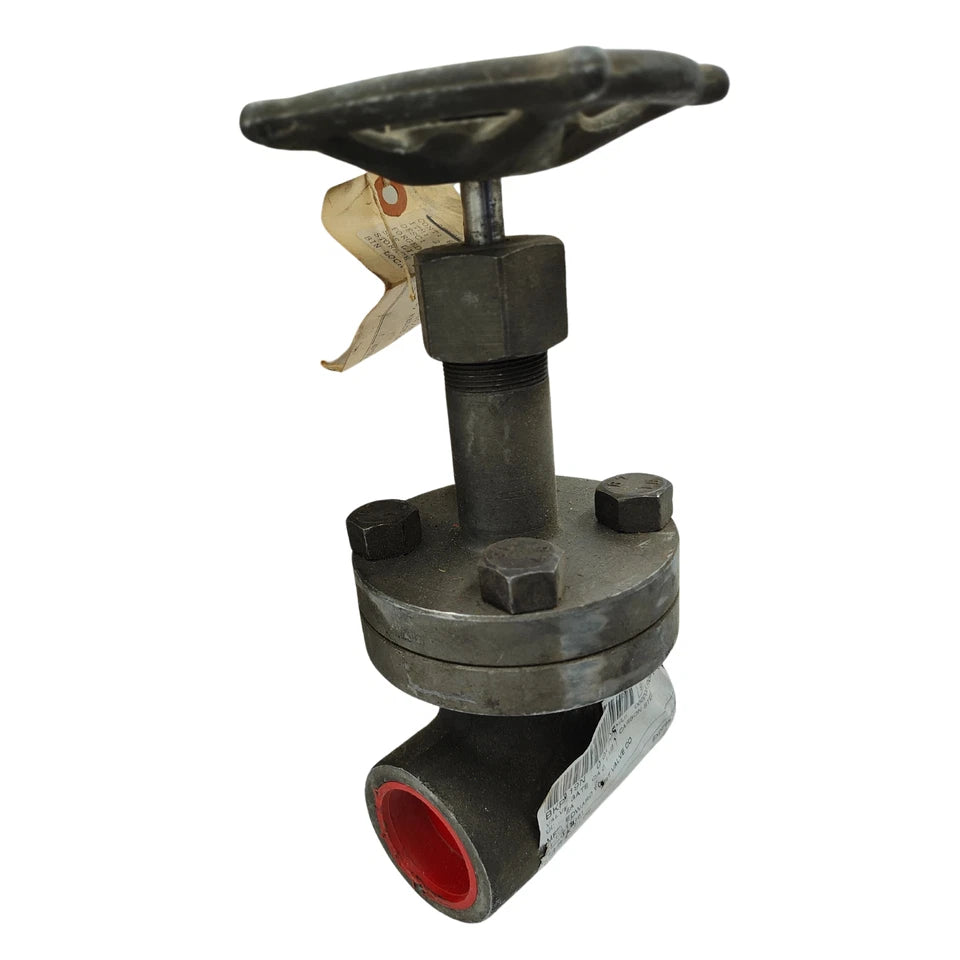 VOGT VALVE 1-1/2 in. Forged CARBON Steel Conventional Port Threaded Gate Valve