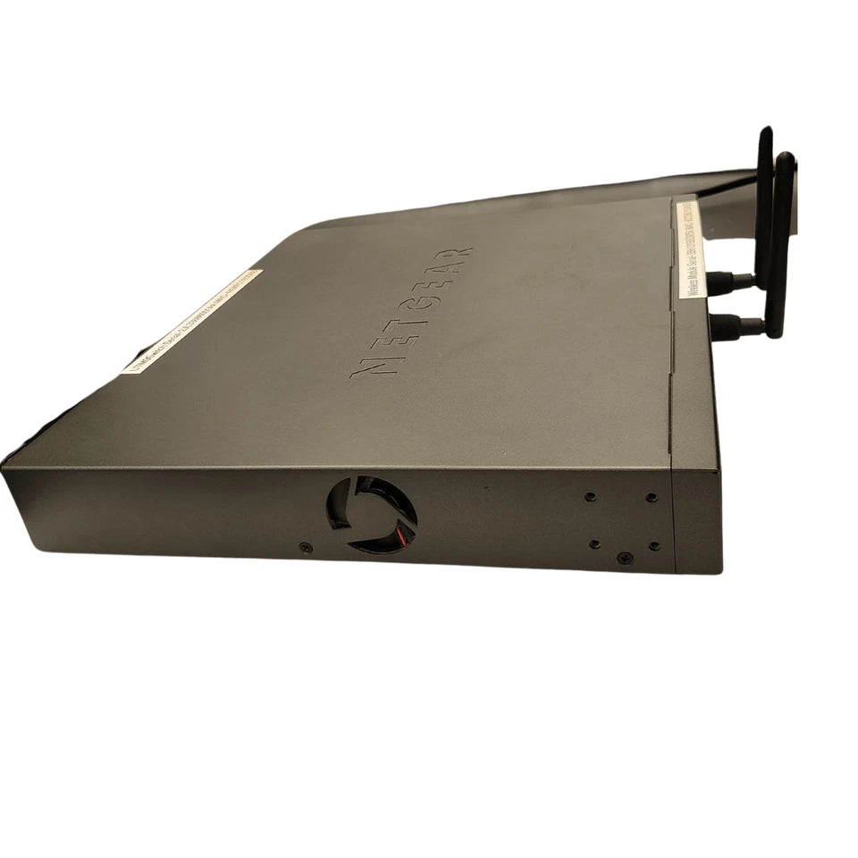 Netgear ProSecure UTM9S Firewall + Wireless-N Module | 6 x GB RJ45 Ports
