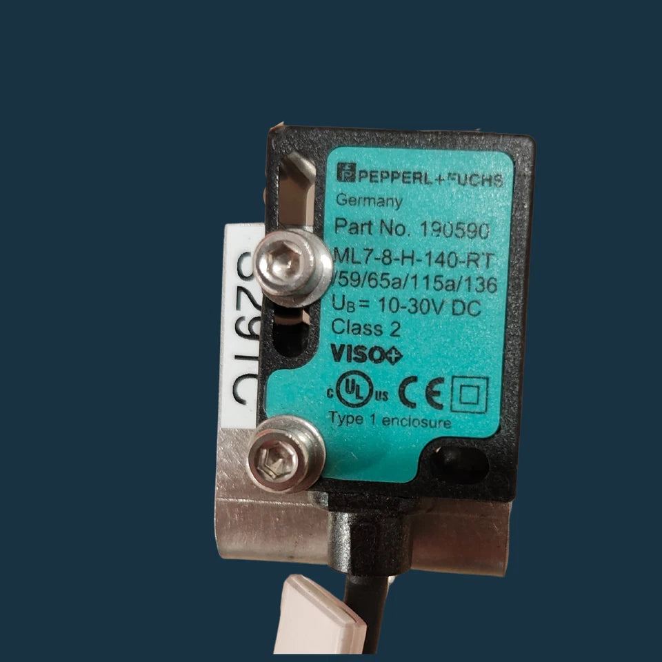 Pepperl+Fuchs ML7 190590 Photoelectric Sensor 5-140mm | Red Light | IP67/IP69K