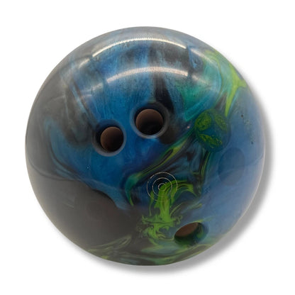 Ebonite Maxim Bullet 'Northern Lights' Bowling Ball | Retired Colorway (11 lbs)