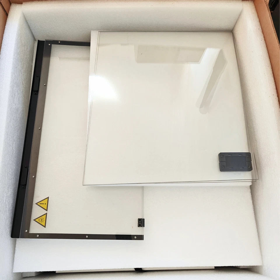 Analytik Jena UVP PCR HEPA Hood UV Enclosure | 31" x 21.5" x 29" Work Chamber