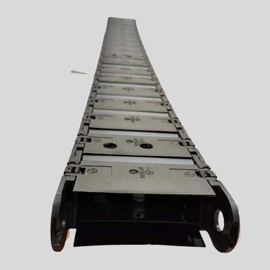 IGUS E-Chain 32" 17-Link Custom Cable Carrier 2450.07.100 / 24800.07/1.1