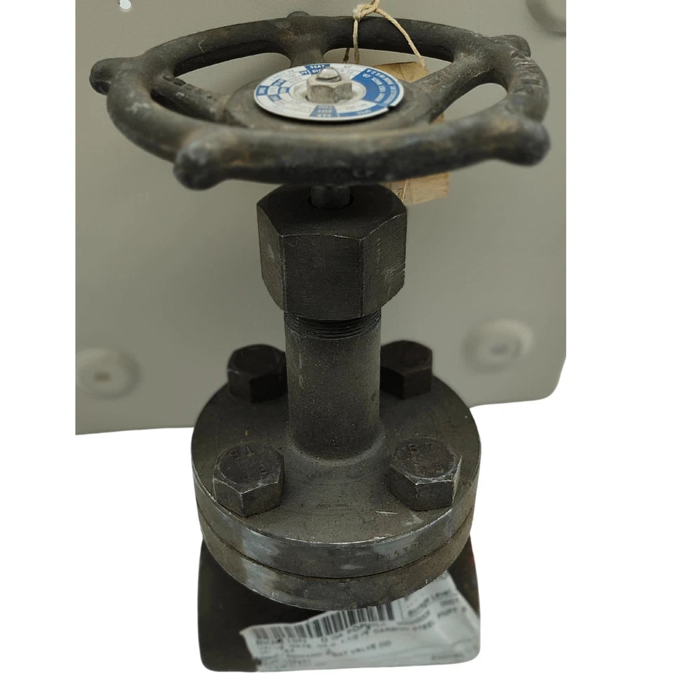 VOGT VALVE 1-1/2 in. Forged CARBON Steel Conventional Port Threaded Gate Valve