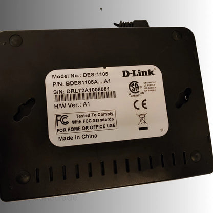 D-Link DES-1105 5-Port 10/100 Network Switch - Fully Tested & Working