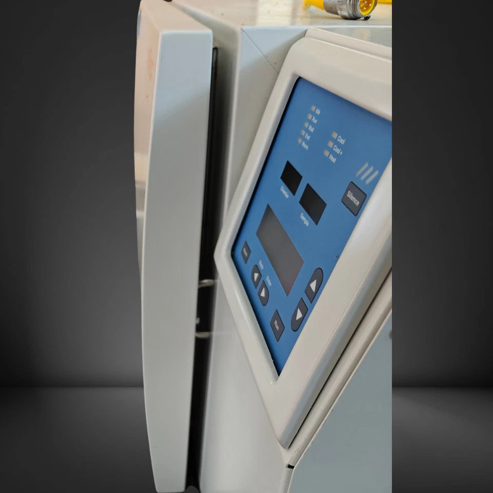 Thermo CryoMed Controlled Rate Freezer [7450] with Thermocouple Sensor & Racks