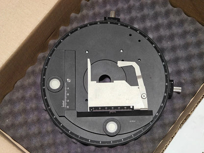Top view of Zeiss circular polarizing stage Pol 360